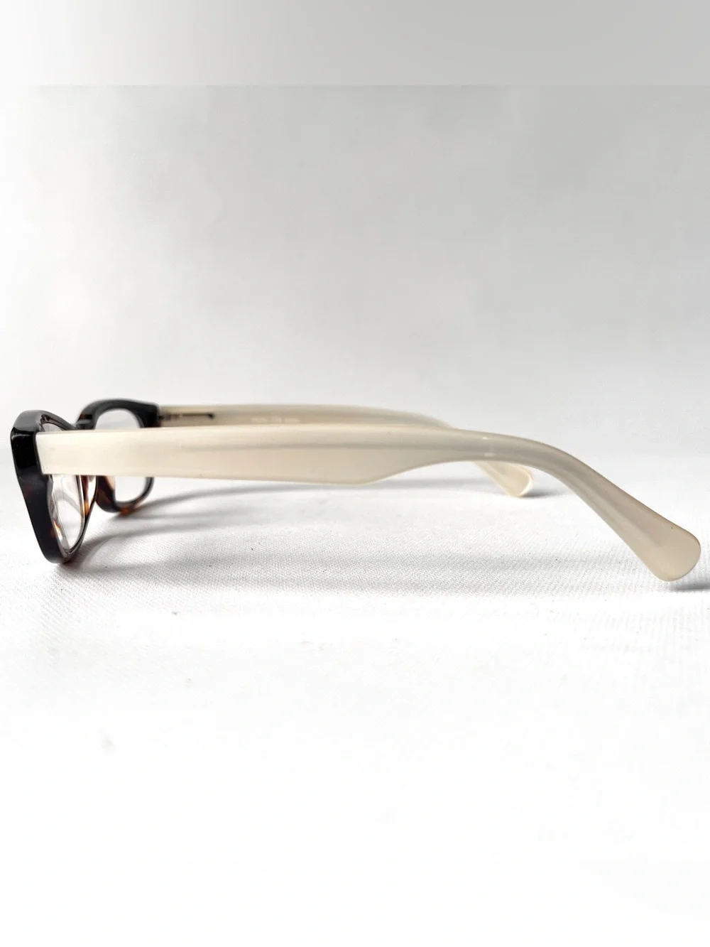 PETITE Fit +3.00 Reading Glasses Tortoise/White Square Hornrim Flex Hinge Unisex